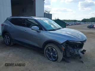 2025 Chevrolet Blazer LT с VIN 3GNKBJRS1SS164941, выставлен на аукционе IAAI как лот 43190640 с пробегом 13 382 миль миль и . История ставок и продаж доступна на DreamBid. Изображение 1.