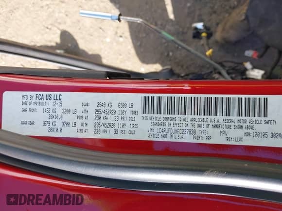 2015 Jeep Grand Cherokee SRT z VIN 1C4RJFDJXFC237838, wystawiony jako IAAI lot #42380124 z przebiegiem Nie podano mil oraz . Historia ofert i sprzedaży dostępna na DreamBid. Obrazek 9.