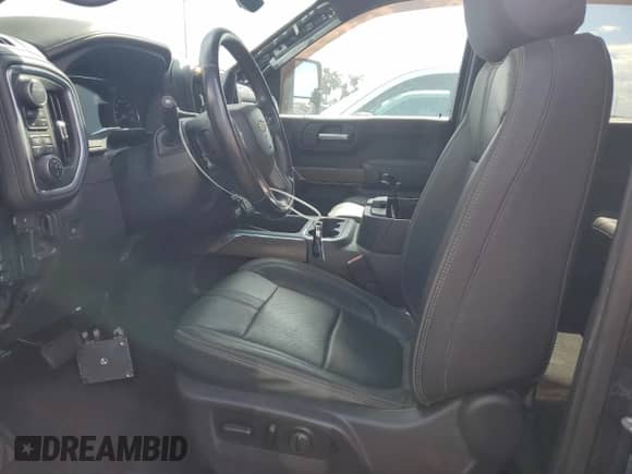 2020 Chevrolet Silverado 2500HD High Country с VIN 1GC4YRE72LF207592, выставлен на аукционе Copart как лот 81888015 с пробегом Не указан миль и Списание • Salvage title. История ставок и продаж доступна на DreamBid. Изображение 7.