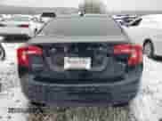 2015 Volvo S60 T6 Drive-E with VIN YV149MFK5F2339707, listed as a Copart auction lot 82493884 with 87,932 mi miles and Salvage title. Bid and sale history available at DreamBid. Image 6.