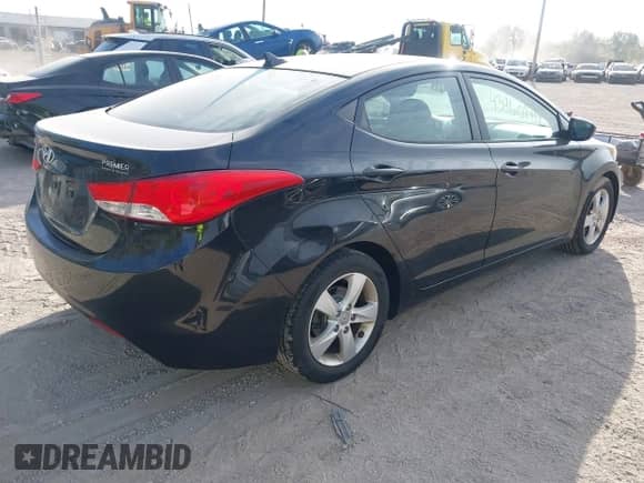 2013 Hyundai Elantra GLS с VIN 5NPDH4AEXDH312007, выставлен на аукционе IAAI как лот 43460276 с пробегом 197 852 миль миль и . История ставок и продаж доступна на DreamBid. Изображение 4.