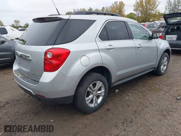 2010 Chevrolet Equinox 2LT with VIN 2CNALPEW2A6213716, listed as a IAAI auction lot 43450102 with Not provided miles and . Bid and sale history available at DreamBid. Image 4.
