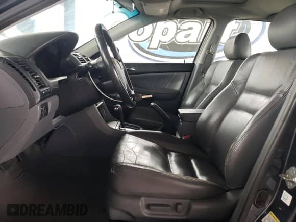 2005 Honda Accord EX-L с VIN 1HGCM66895A061934, выставлен на аукционе Copart как лот 71525735 с пробегом 190 140 миль миль и Списание • Salvage title. История ставок и продаж доступна на DreamBid. Изображение 7.