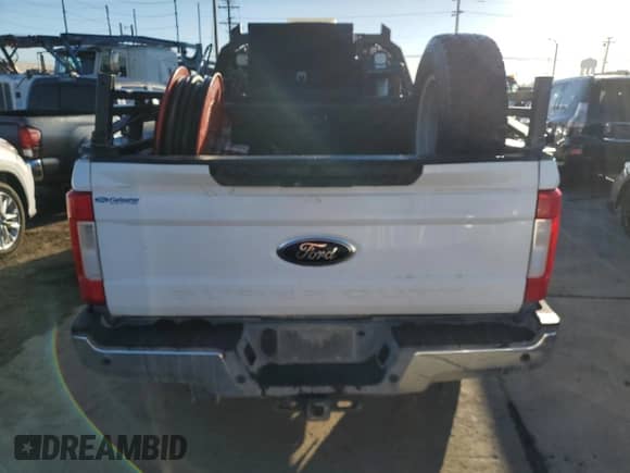 2017 Ford F-250 Lariat с VIN 1FT7W2BT0HEE58765, выставлен на аукционе Copart как лот 87059605 с пробегом 85 146 миль миль и Списание • Salvage title. История ставок и продаж доступна на DreamBid. Изображение 6.