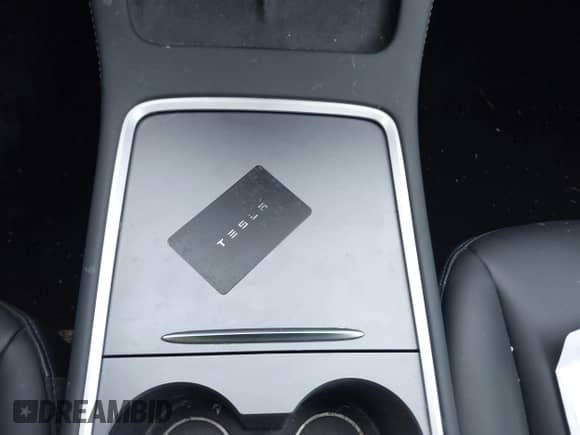 2023 Tesla Model Y Long Range с VIN 7SAYGDEEXPA103397, выставлен на аукционе IAAI как лот 42781803 с пробегом 28 537 миль миль и . История ставок и продаж доступна на DreamBid. Изображение 11.