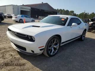 2017 Dodge Challenger SXT с VIN 2C3CDZAG9HH555249, выставлен на аукционе Copart как лот 61005935 с пробегом 90 039 миль миль и Списание • Salvage title. История ставок и продаж доступна на DreamBid. Изображение 1.