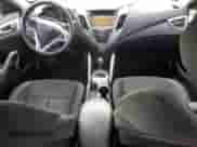 2016 Hyundai Veloster с VIN KMHTC6AD1GU256297, выставлен на аукционе Copart как лот 86958144 с пробегом 117 757 миль миль и Чистый • Clean title. История ставок и продаж доступна на DreamBid. Изображение 8.