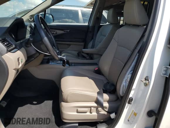 2020 Honda Pilot Touring 8-Passenger z VIN 5FNYF5H94LB011994, wystawiony jako Copart lot #56168045 z przebiegiem 91 737 mil mil oraz Szkoda całkowita • Salvage title. Historia ofert i sprzedaży dostępna na DreamBid. Obrazek 7.