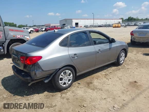 2010 Hyundai Elantra GLS с VIN KMHDU4AD1AU102928, выставлен на аукционе IAAI как лот 42668892 с пробегом 109 808 миль миль и . История ставок и продаж доступна на DreamBid. Изображение 4.