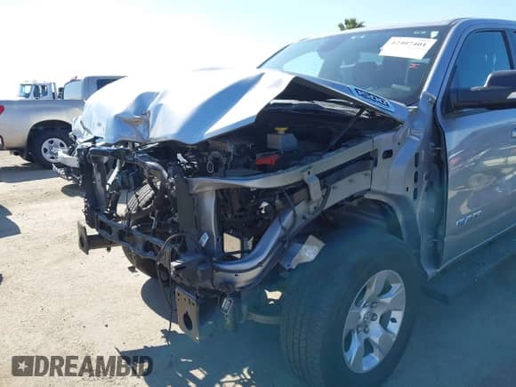 2022 Ram 1500 Big Horn с VIN 1C6RREFT3NN464154, выставлен на аукционе IAAI как лот 42407401 с пробегом 60 851 миль миль и . История ставок и продаж доступна на DreamBid. Изображение 6.