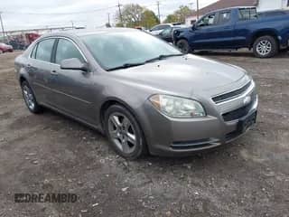 2010 Chevrolet Malibu 1LT с VIN 1G1ZC5EB2AF209690, выставлен на аукционе IAAI как лот 43456780 с пробегом 88 206 миль миль и . История ставок и продаж доступна на DreamBid. Изображение 1.