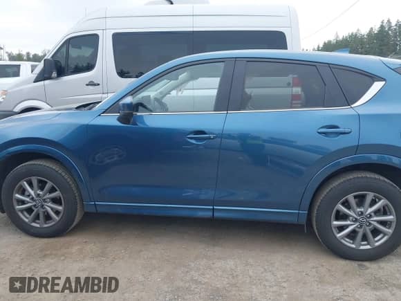 2024 Mazda CX-5 S Preferred z VIN JM3KFBCL7R0415619, wystawiony jako IAAI lot #42485410 z przebiegiem 19 868 mil mil oraz . Historia ofert i sprzedaży dostępna na DreamBid. Obrazek 15.