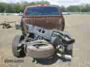 2017 Toyota Tundra Platinum с VIN 5TFAY5F15HX631839, выставлен на аукционе Copart как лот 71710825 с пробегом 106 185 миль миль и Списание • Salvage title. История ставок и продаж доступна на DreamBid. Изображение 6.