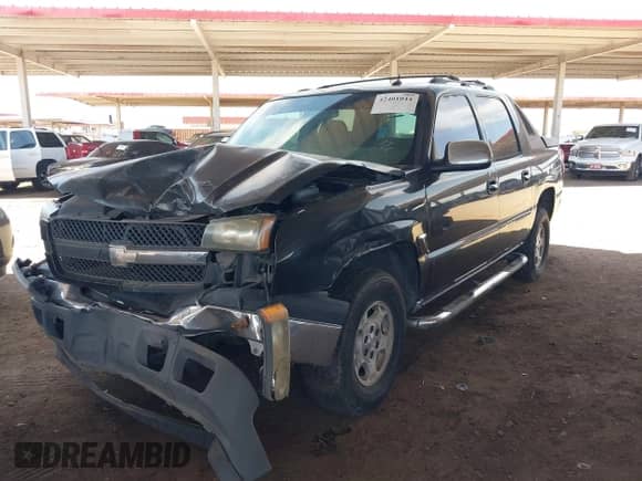 2005 Chevrolet Avalanche Z66 z VIN 3GNEC12Z35G294843, wystawiony jako IAAI lot #42401044 z przebiegiem Nie podano mil oraz . Historia ofert i sprzedaży dostępna na DreamBid. Obrazek 2.