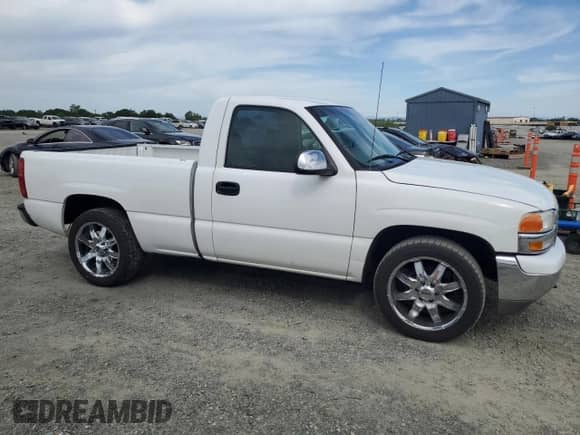 1999 GMC Sierra 1500 SLE с VIN 1GTEC14T3XZ507987, выставлен на аукционе Copart как лот 51455195 с пробегом 235 344 миль миль и Списание • Salvage title. История ставок и продаж доступна на DreamBid. Изображение 4.