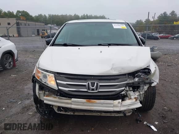 2012 Honda Odyssey Touring с VIN 5FNRL5H95CB095725, выставлен на аукционе IAAI как лот 43296749 с пробегом 237 102 миль миль и . История ставок и продаж доступна на DreamBid. Изображение 13.