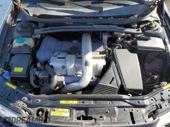 2006 Volvo S60 2.5L Turbo R с VIN YV1RH527662509833, выставлен на аукционе Copart как лот 87275984 с пробегом 104 609 миль миль и Чистый • Clean title. История ставок и продаж доступна на DreamBid. Изображение 11.