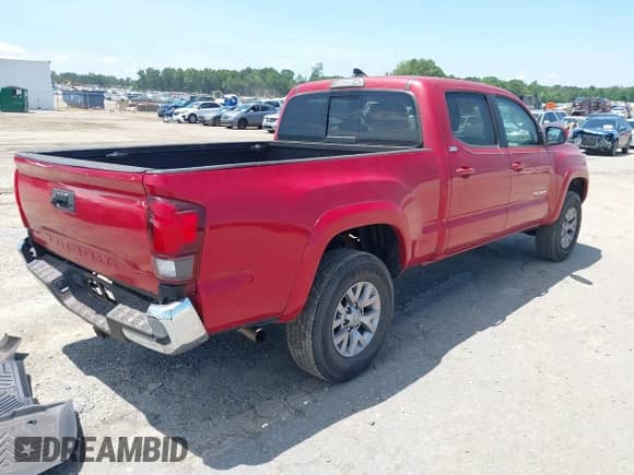 2018 Toyota Tacoma SR5 с VIN 3TMBZ5DN4JM013611, выставлен на аукционе IAAI как лот 42851616 с пробегом 78 104 миль миль и . История ставок и продаж доступна на DreamBid. Изображение 4.