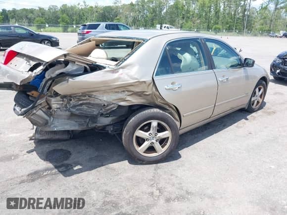 2004 Honda Accord EX with VIN 1HGCM56634A011618, listed as a IAAI auction lot 42414059 with 173,953 mi miles and . Bid and sale history available at DreamBid. Image 4.