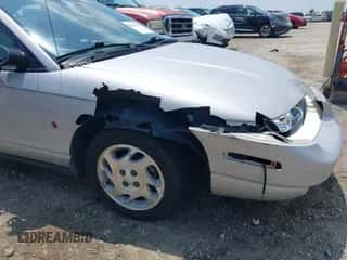 2000 Saturn SW z VIN 1G8ZN8274YZ125358, wystawiony jako IAAI lot #42594615 z przebiegiem 120 506 mil mil oraz . Historia ofert i sprzedaży dostępna na DreamBid. Obrazek 6.