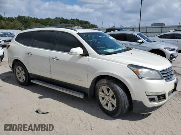 2014 Chevrolet Traverse LT с VIN 1GNKRHKD0EJ331733, выставлен на аукционе Copart как лот 55260405 с пробегом Не указан миль и Списание • Salvage title. История ставок и продаж доступна на DreamBid. Изображение 4.