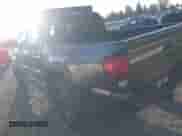 2017 Toyota Tacoma SR5 z VIN 3TMCZ5AN7HM089004, wystawiony jako IAAI lot #43401587 z przebiegiem 103 356 mil mil oraz . Historia ofert i sprzedaży dostępna na DreamBid. Obrazek 3.