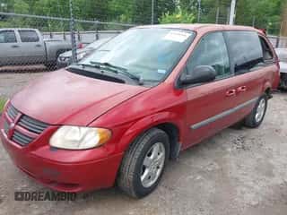 2005 Dodge Caravan SXT z VIN 1D4GP45R05B104057, wystawiony jako IAAI lot #42330306 z przebiegiem 185 469 mil mil oraz . Historia ofert i sprzedaży dostępna na DreamBid. Obrazek 2.