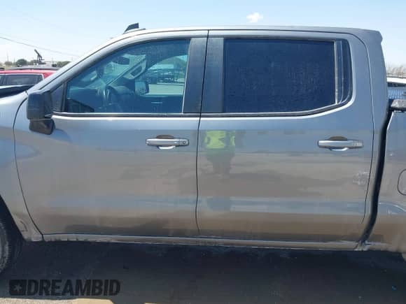 2021 Chevrolet Silverado 1500 RST с VIN 3GCPWDET2MG127003, выставлен на аукционе IAAI как лот 43069292 с пробегом 72 450 миль миль и . История ставок и продаж доступна на DreamBid. Изображение 14.