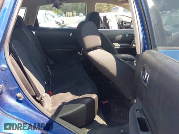 2010 Nissan Rogue SL with VIN JN8AS5MV8AW120360, listed as a IAAI auction lot 43167855 with 145,709 mi miles and . Bid and sale history available at DreamBid. Image 8.