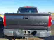 2015 Toyota Tundra SR5 z VIN 5TFDY5F12FX425095, wystawiony jako IAAI lot #43442415 z przebiegiem 288 124 mil mil oraz . Historia ofert i sprzedaży dostępna na DreamBid. Obrazek 17.