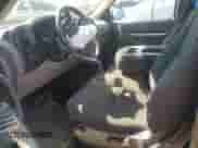 2011 Chevrolet Silverado 1500 LS z VIN 1GCRCREA7BZ169693, wystawiony jako Copart lot #80853555 z przebiegiem 198 456 mil mil oraz Szkoda całkowita • Salvage title. Historia ofert i sprzedaży dostępna na DreamBid. Obrazek 7.