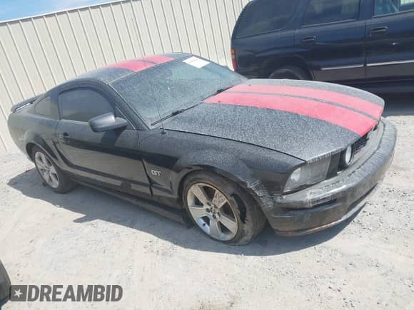 2007 Ford Mustang GT Deluxe с VIN 1ZVHT82H775304514, выставлен на аукционе IAAI как лот 43080644 с пробегом 221 004 миль миль и . История ставок и продаж доступна на DreamBid. Изображение 1.