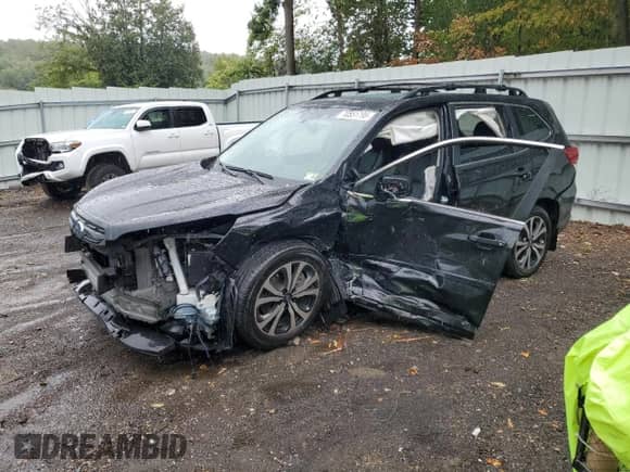 2024 Subaru Forester Limited z VIN JF2SKALC3RH418812, wystawiony jako Copart lot #70551795 z przebiegiem 21 930 mil mil oraz Szkoda całkowita • Salvage title. Historia ofert i sprzedaży dostępna na DreamBid. Obrazek 1.