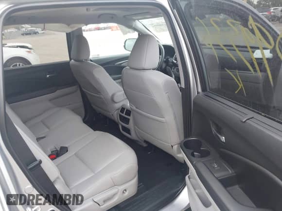 2021 Honda Pilot Special Edition с VIN 5FNYF6H27MB099336, выставлен на аукционе IAAI как лот 43080994 с пробегом 27 423 миль миль и . История ставок и продаж доступна на DreamBid. Изображение 8.