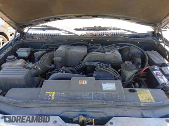 2003 Ford Explorer XLT with VIN 1FMZU63KX3ZB24039, listed as a IAAI auction lot 42797837 with 217,272 mi miles and . Bid and sale history available at DreamBid. Image 10.