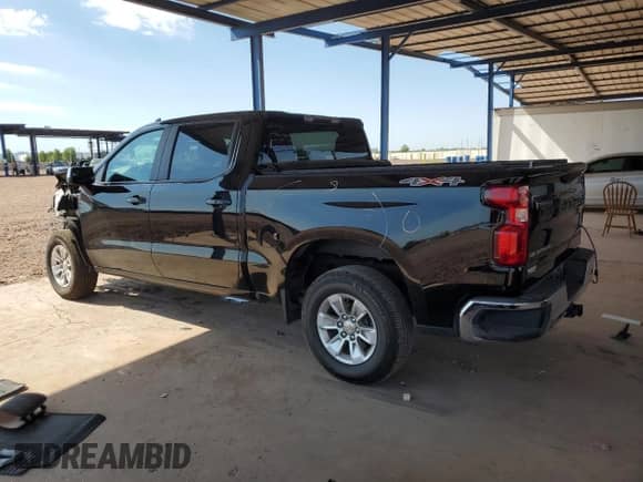 2022 Chevrolet Silverado 1500 LT z VIN 1GCUDDED0NZ584721, wystawiony jako Copart lot #82164045 z przebiegiem 130 146 mil mil oraz Szkoda całkowita • Salvage title. Historia ofert i sprzedaży dostępna na DreamBid. Obrazek 2.