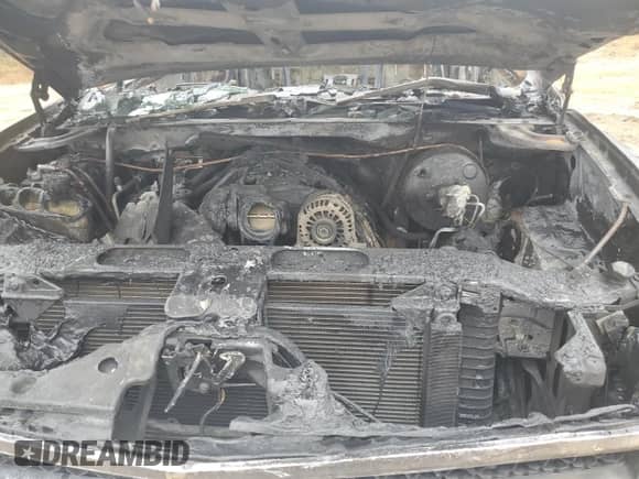 2010 Chevrolet Silverado 1500 LTZ with VIN 3GCRKTE37AG262293, listed as a Copart auction lot 84358625 with Not provided miles and Salvage title. Bid and sale history available at DreamBid. Image 11.