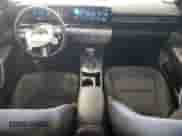 2025 Hyundai Kona SE с VIN KM8HACABXSU266506, выставлен на аукционе Copart как лот 85911235 с пробегом 14 421 миль миль и Списание • Salvage title. История ставок и продаж доступна на DreamBid. Изображение 10.