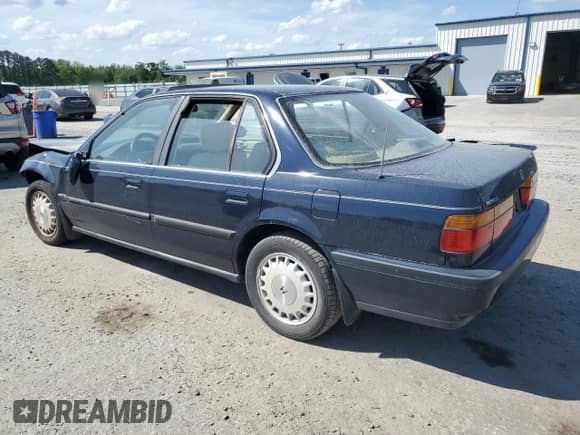 1991 Honda Accord with VIN JHMCB7665MC014684, listed as a Copart auction lot 55286415 with 466,049 mi miles and Salvage title. Bid and sale history available at DreamBid. Image 2.