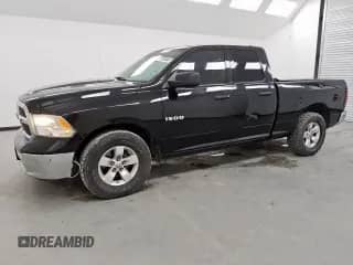 2019 Ram 1500 Tradesman z VIN 1C6RR6FG4KS610289, wystawiony jako Copart lot #80401815 z przebiegiem 144 108 mil mil oraz Czysty tytuł • Clean title. Historia ofert i sprzedaży dostępna na DreamBid. Obrazek 1.