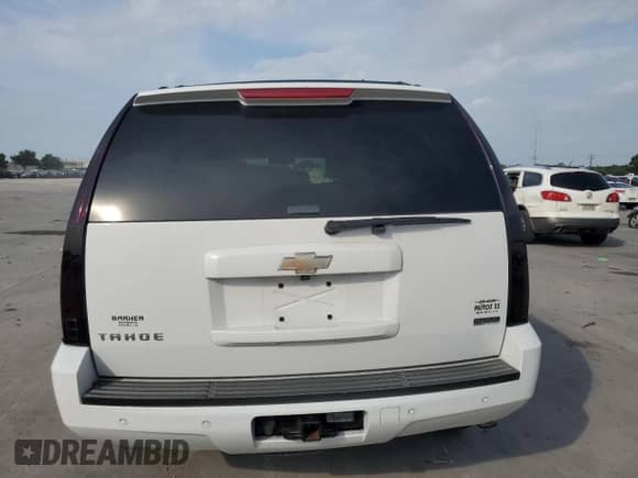 2011 Chevrolet Tahoe LT with VIN 1GNSCBE01BR398118, listed as a Copart auction lot 67248205 with 158,543 mi miles and Salvage title. Bid and sale history available at DreamBid. Image 6.