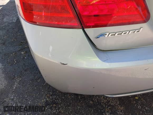 2015 Honda Accord Touring z VIN 1HGCR6F78FA009351, wystawiony jako IAAI lot #42019499 z przebiegiem 159 651 mil mil oraz . Historia ofert i sprzedaży dostępna na DreamBid. Obrazek 22.