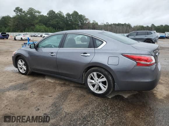 2015 Nissan Altima SV с VIN 1N4AL3AP8FC230536, выставлен на аукционе Copart как лот 81941825 с пробегом 132 695 миль миль и Списание • Salvage title. История ставок и продаж доступна на DreamBid. Изображение 2.