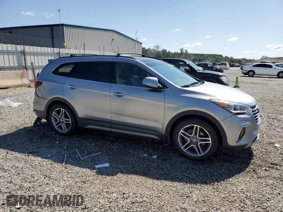2017 Hyundai Santa Fe SE Ultimate z VIN KM8SR4HF7HU226373, wystawiony jako Copart lot #72018355 z przebiegiem 105 421 mil mil oraz Szkoda całkowita • Salvage title. Historia ofert i sprzedaży dostępna na DreamBid. Obrazek 4.