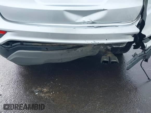 2018 Hyundai Santa Fe Ultimate with VIN 5XYZWDLA7JG542869, listed as a IAAI auction lot 41889520 with 51,294 mi miles and . Bid and sale history available at DreamBid. Image 6.