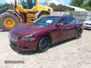 2013 Nissan Maxima SV z VIN 1N4AA5APXDC805248, wystawiony jako IAAI lot #42768497 z przebiegiem 219 512 mil mil oraz . Historia ofert i sprzedaży dostępna na DreamBid. Obrazek 2.