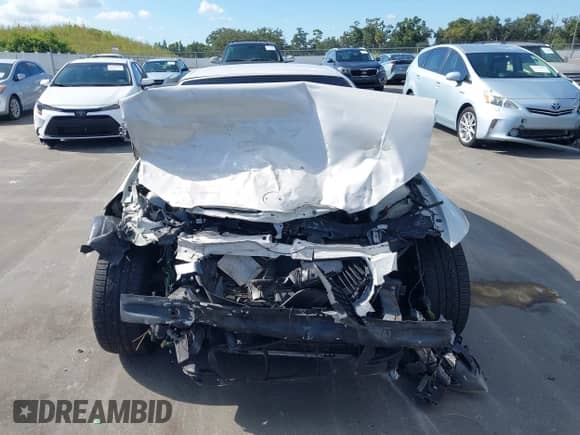 2011 BMW 3 Series 328i с VIN WBADW3C5XBE539754, выставлен на аукционе IAAI как лот 43301527 с пробегом 106 849 миль миль и . История ставок и продаж доступна на DreamBid. Изображение 12.