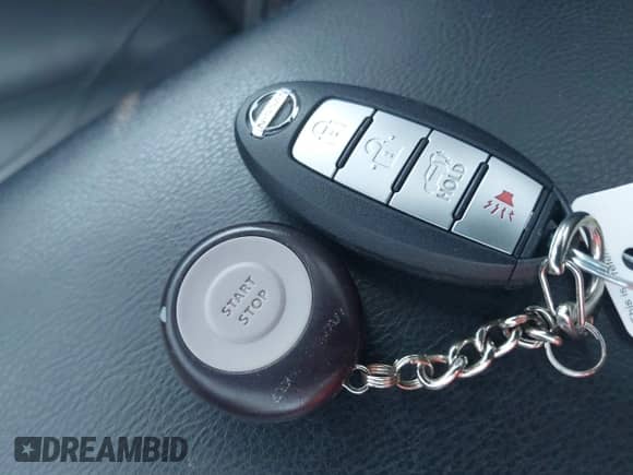 2015 Nissan Rogue SL с VIN 5N1AT2MV8FC811786, выставлен на аукционе IAAI как лот 42971760 с пробегом 127 388 миль миль и . История ставок и продаж доступна на DreamBid. Изображение 11.