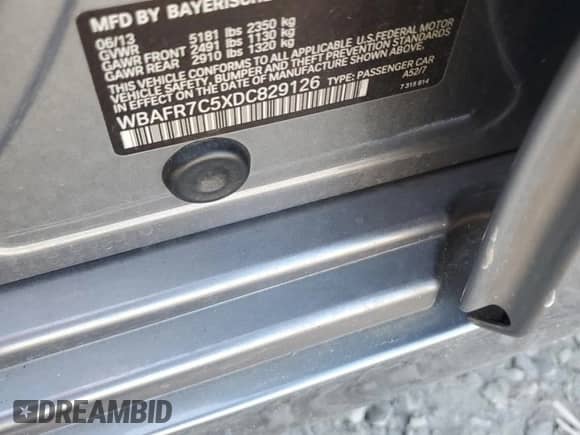 2013 BMW 5 Series 535i с VIN WBAFR7C5XDC829126, выставлен на аукционе Copart как лот 84927935 с пробегом 136 505 миль миль и Списание • Salvage title. История ставок и продаж доступна на DreamBid. Изображение 12.