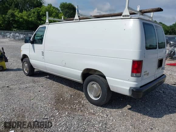 1998 Ford Econoline Cargo с VIN 1FTPE24L2WHA32457, выставлен на аукционе IAAI как лот 42468900 с пробегом 173 500 миль миль и . История ставок и продаж доступна на DreamBid. Изображение 3.